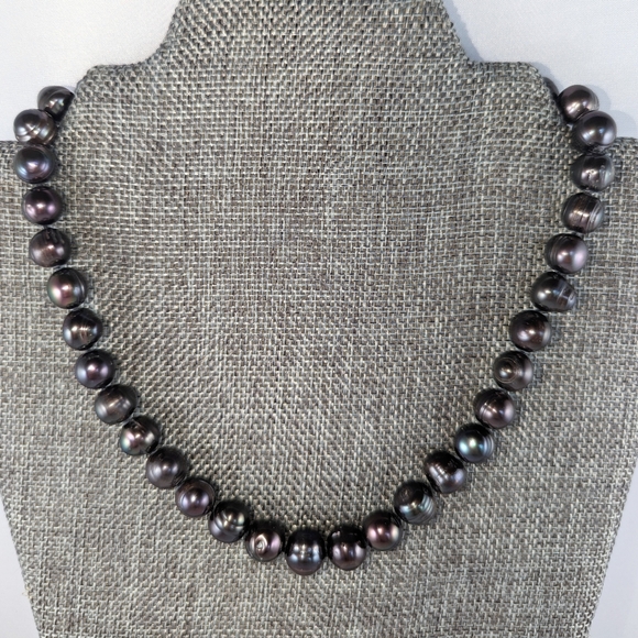 REAL 10-11mm Bordeaux Black Pearl Necklace - Picture 11 of 11